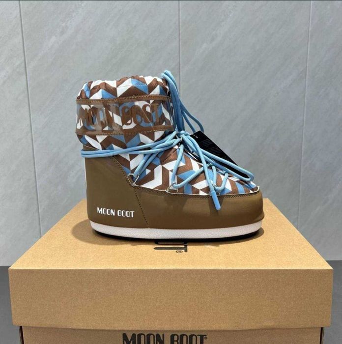 Дутики мунбути Moonboot угі уггі Moon Boot снігоходи снегоходы