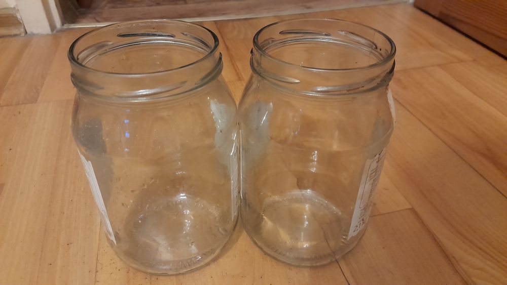 Sloiki 1,8 l , wys 19 cm,otwor 9 cm-4 szt-10zl