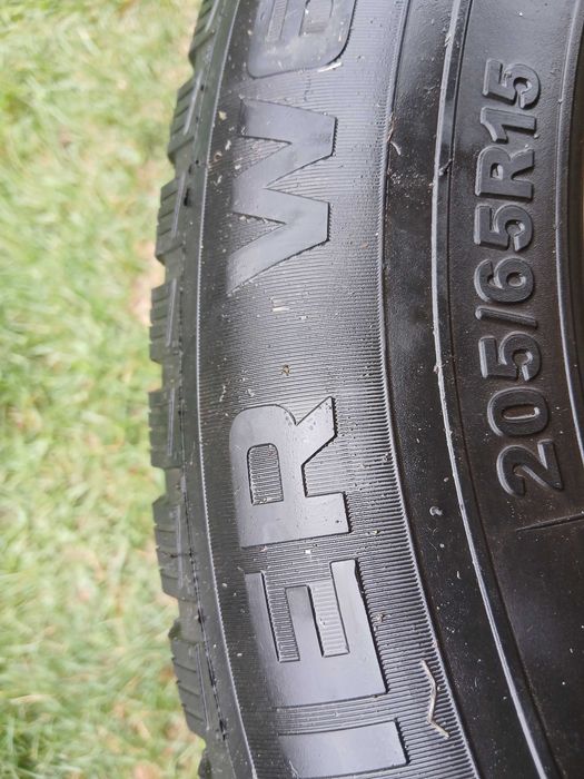 Шини дискм 205/65/R15 зима HANKOOK