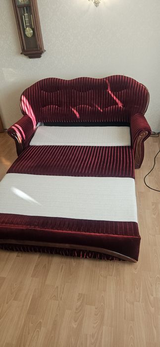 Sofa dwuosobowe rozkładana