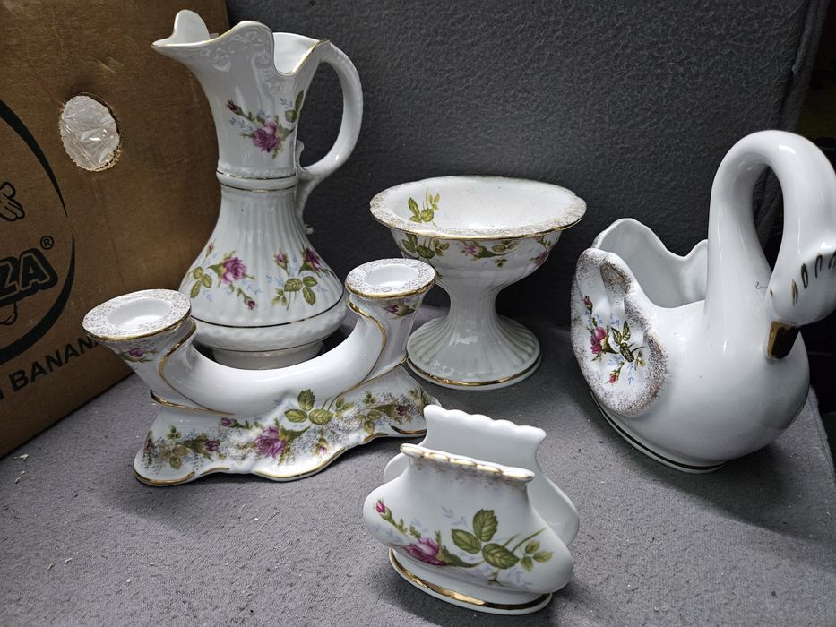 Elementy Zestawu Chodzież całość 5 elementów