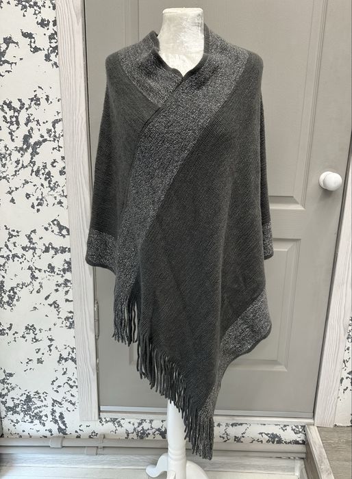 Пончо с люрексом Colloseum в стиле Brunello cucinelli