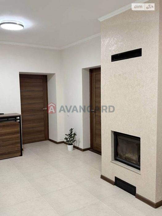 Продам чудовий будинок на Кореї