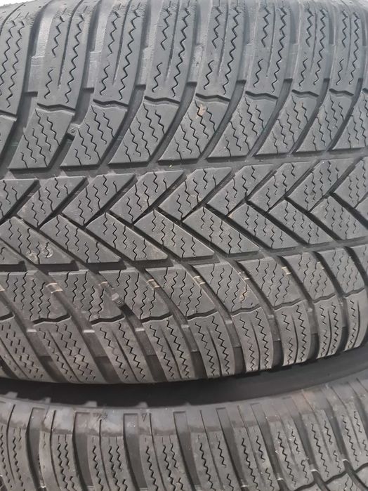 Jantes Audi Q4 e-tron 4 pneus