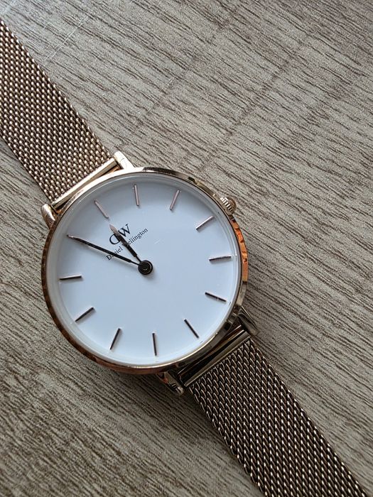 Zegarek złoty damski Daniel Wellington Petite