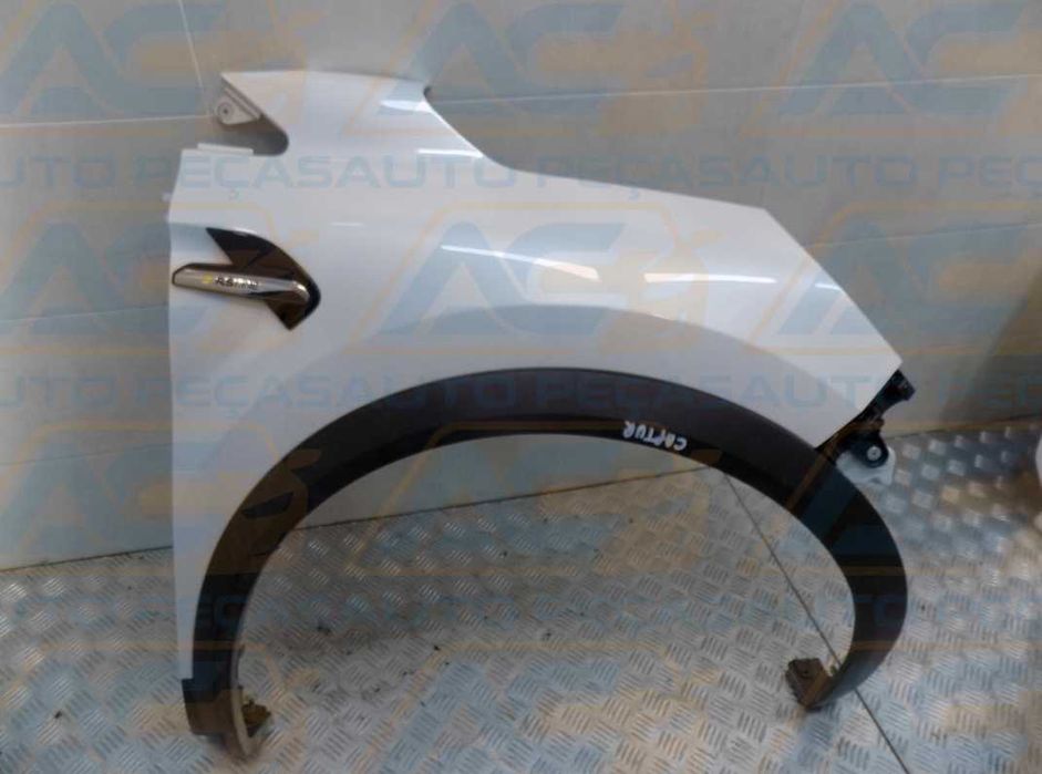 RENAULT CAPTUR II RS-LINE E-TECH Frente Completa 2 0 2 1 - 2 0 2 5