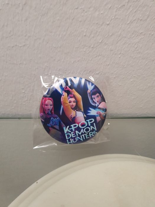 Pin  k pop demon hunters