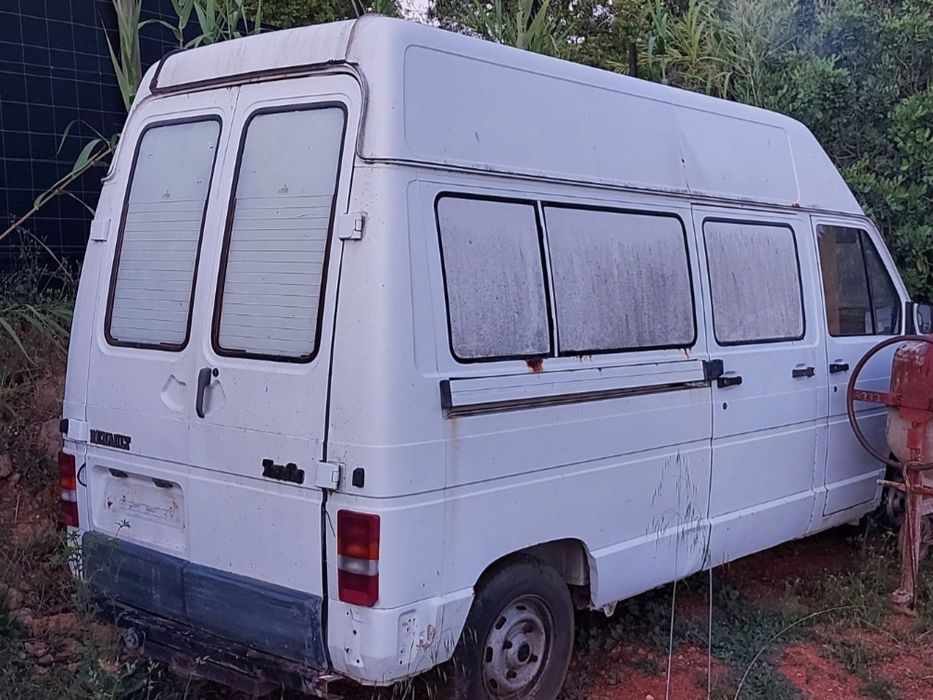 Renault Trafic completa64846544830337121