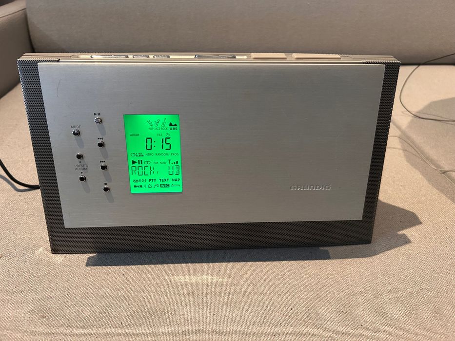 Miniwieża Grundig BT 1000 DAB+