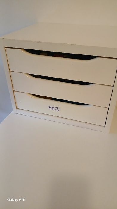 Secretária / Cadeira de escritório/módulo 4 gavetas. (PAGA,1 LEVA,3)