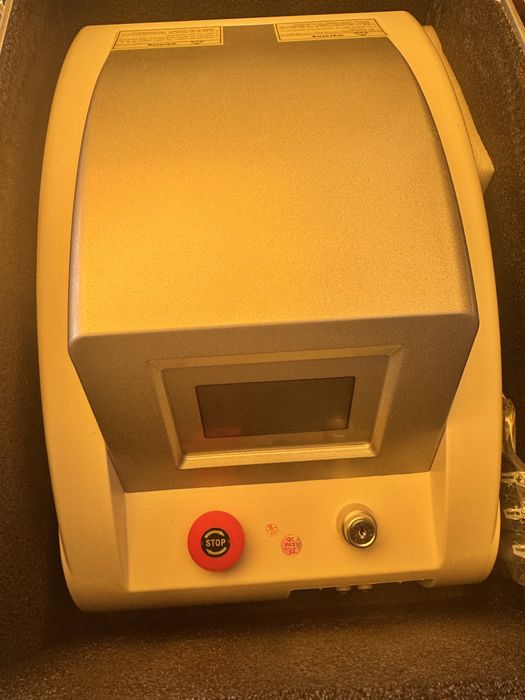 Maquina de remocao de tatuagens