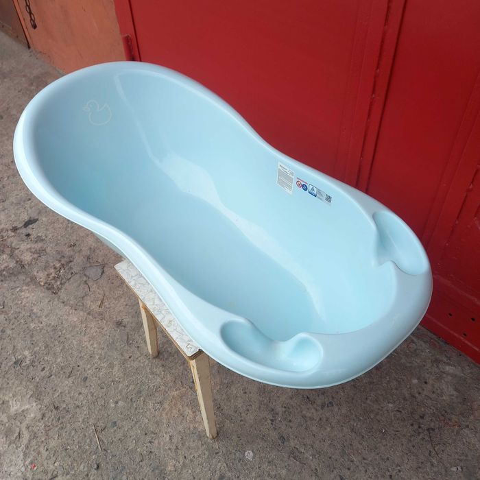 Ванночка детская б/у 102×51×32 см.