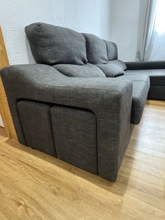Sofá com chaise longue