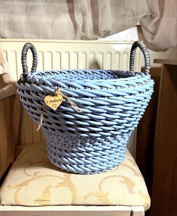 Кашпо зі штучного ротангу