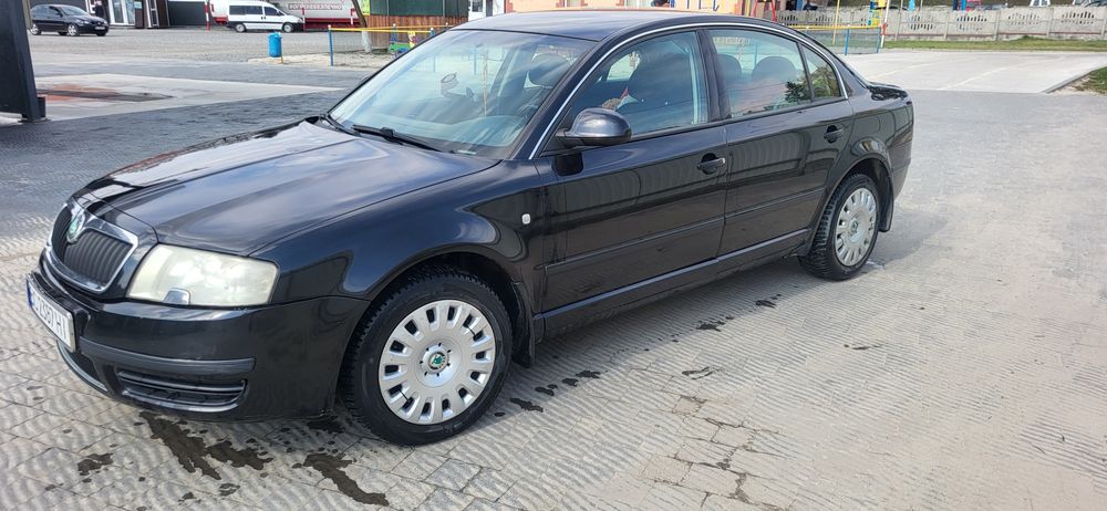 Skoda Superb 1.8