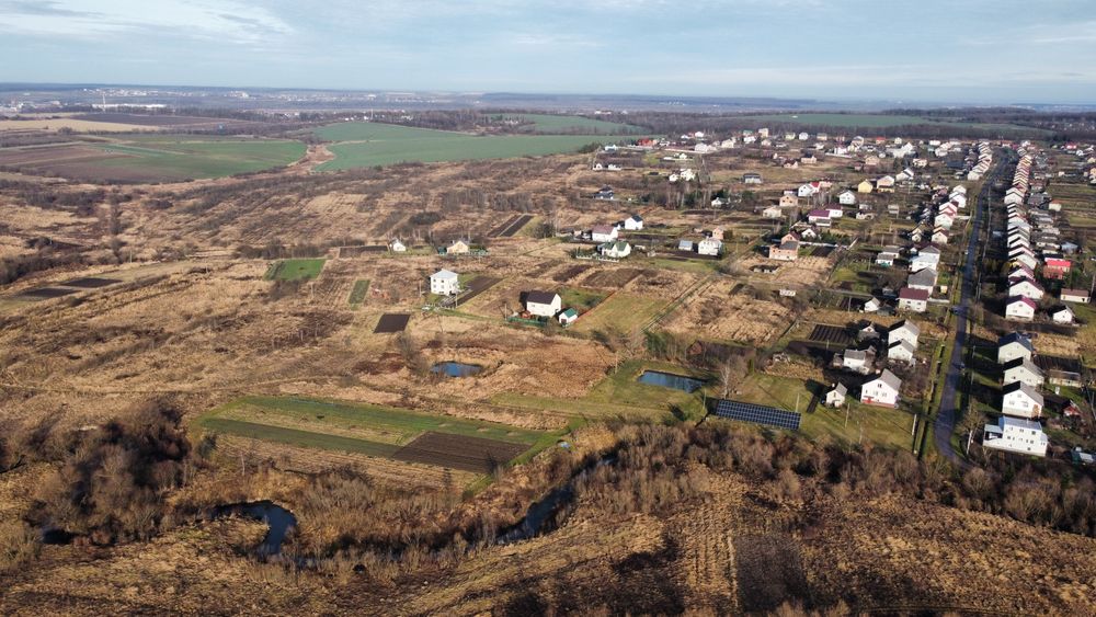 2 земельні ділянки під забудову біля Дрогобича