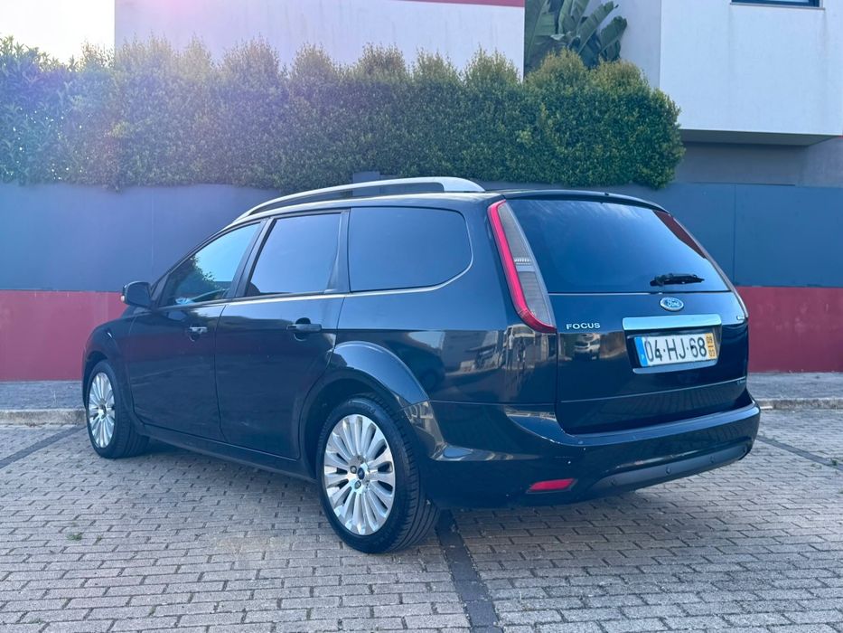 Ford focus titanium bom estado