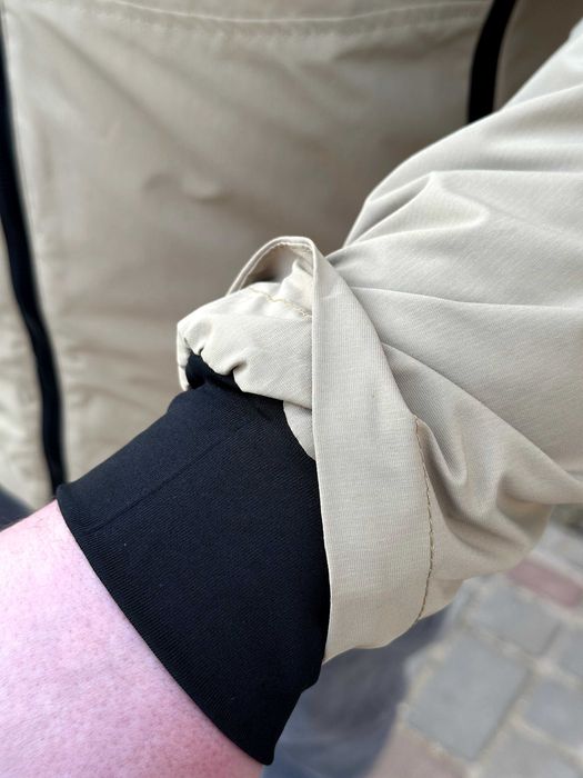 Чоловіча вітровка stone island