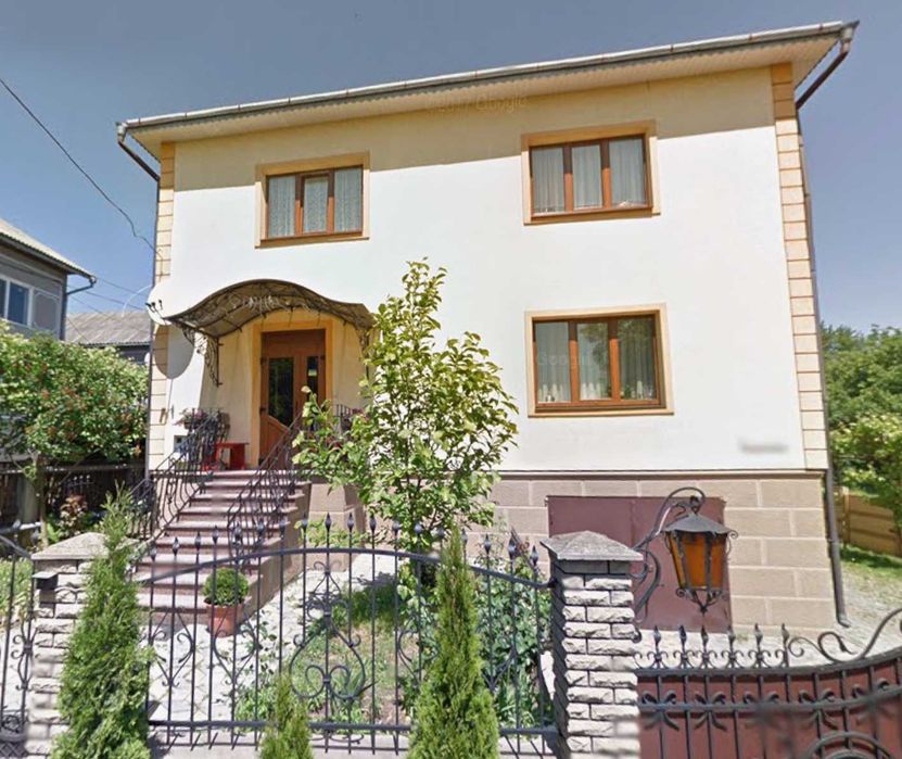 Будинок по вул. Подільській (Роша, р-н вул. Горіховської)