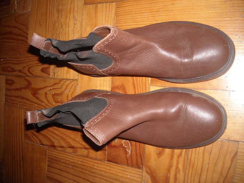 Bota semi novas Zara Boys