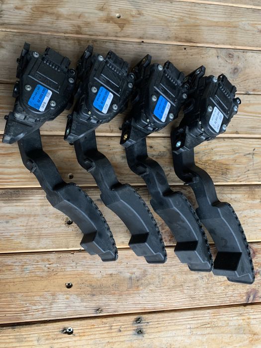 Педаль газа Рено Лагуна2 Акпп Еспейс Мастер оксилератора: 500 грн ...