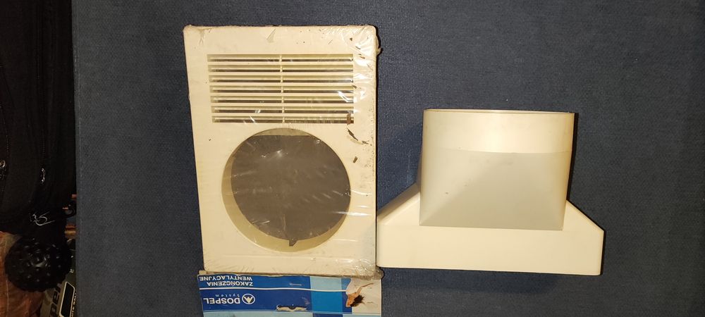 Kratka wentylacyjna i łącznik kanału, plastikowe