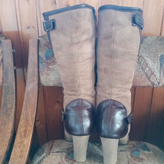 Жіночі зимові чобітки 39-го розміру