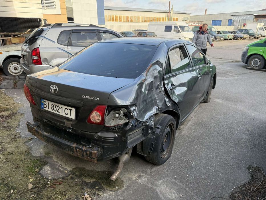 TOYOTA COROLLA  2008 год выпуска