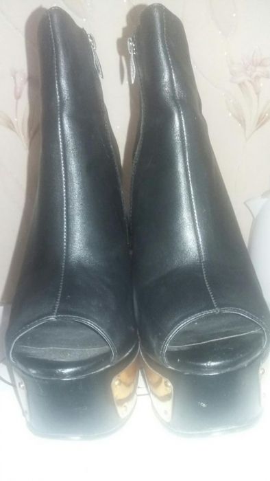 Кожаные ботинки Steve Madden, 40 размер