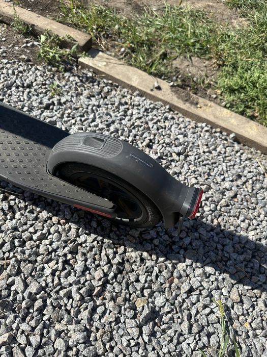Електоро самокат ninebot kick scooter
