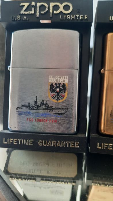 Vendo zippos de colecção