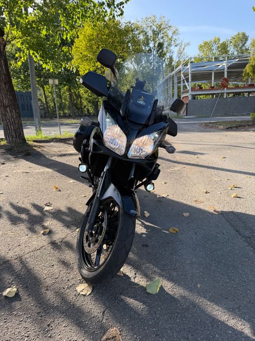 Suzuki V Strom 650 Como nova