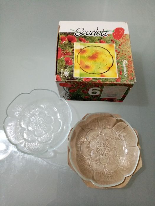 Tacinhas de vidro para servir sobremesa
