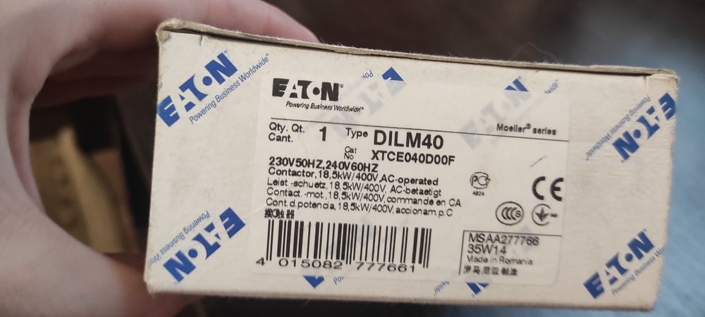 Электромагнитный пускатель контактор Eaton DILM40