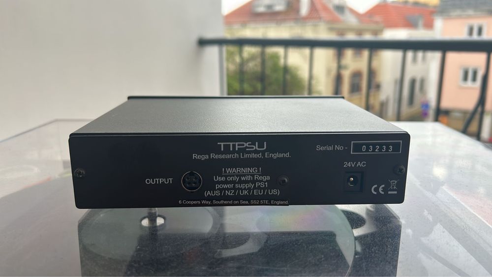Rega RP8 + agulha “DYNAVECTOR XX-2 MKII” + TT-PSU +Caixa acrilico REGA
