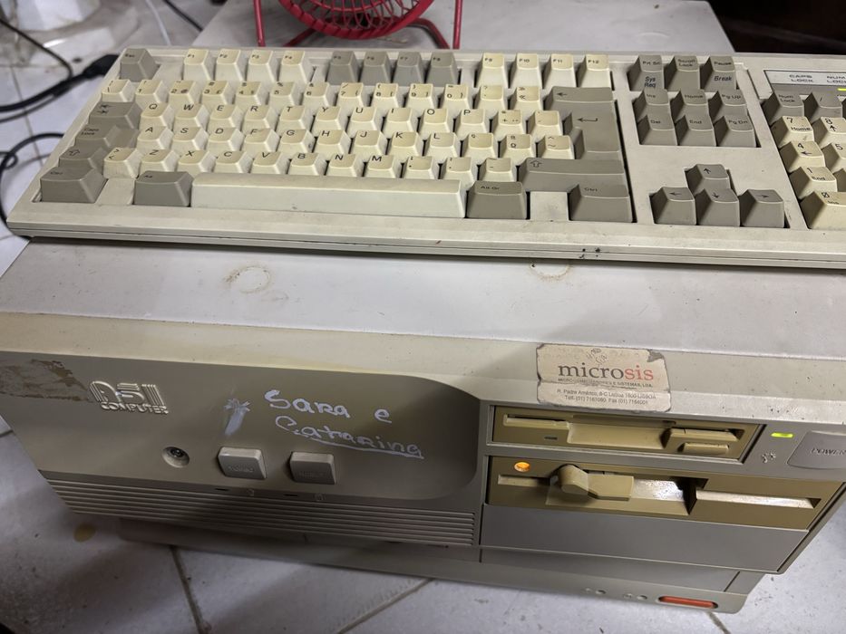Computador Vintage 386 SX Completo – Liga e Faz POST BIOS
