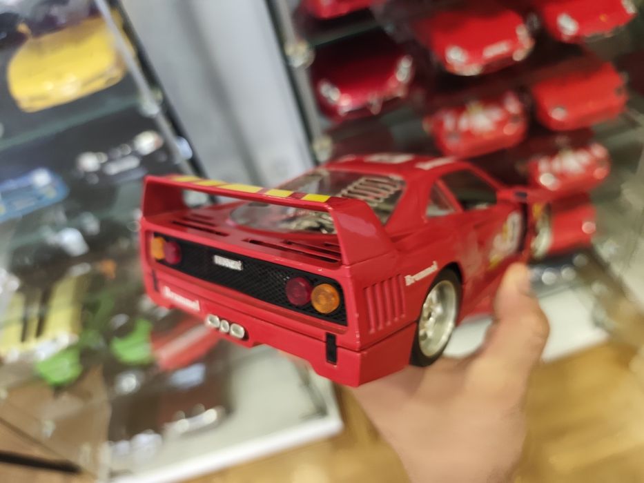 1/18 Ferrari F40 n3 brummel carro coleção miniatura burago