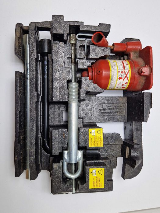 Zestaw naprawczy pod fotel kierowcy Opel MOvano Renault Master Mascott