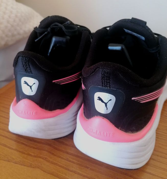PUMA Sneakers - Size 38461127433323161601