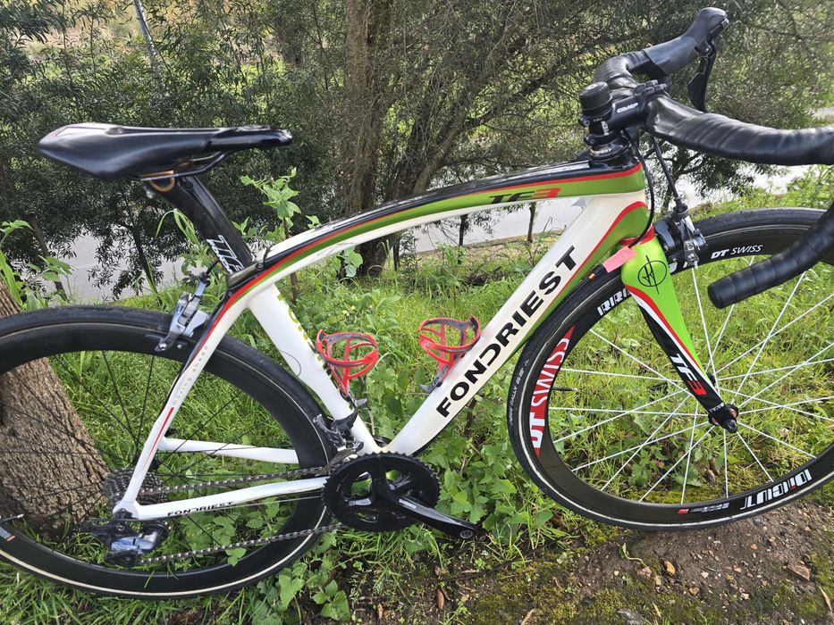 Bicicleta xs 11v com rodas carbono