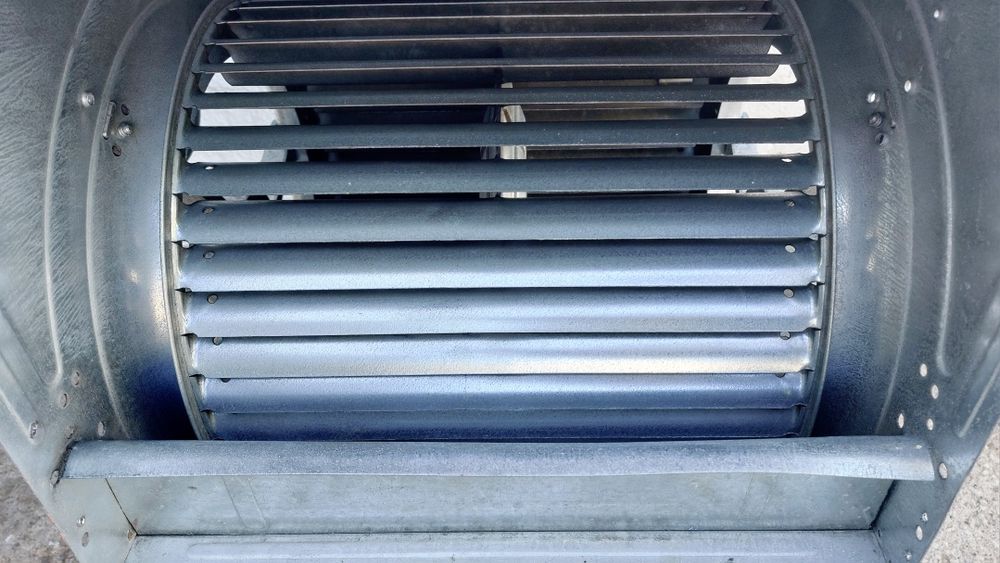 Ventilador extrator 6800 m3h  12/12 Ar fumos tintas de estufas pintura