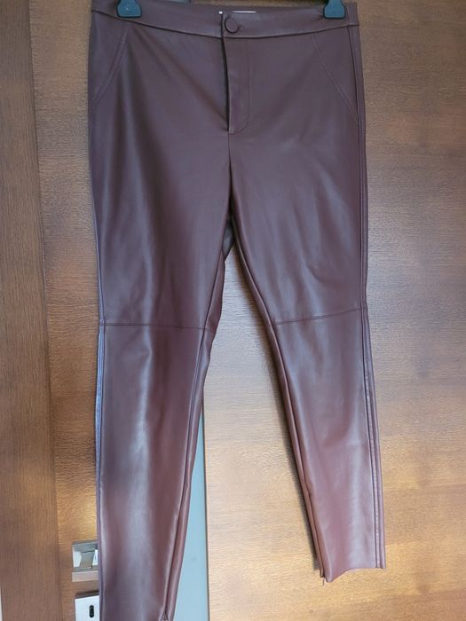 Brązowe spodnie z imitacji skóry rozmiar XL/42