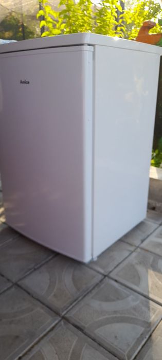 Морозильна камера  Amica