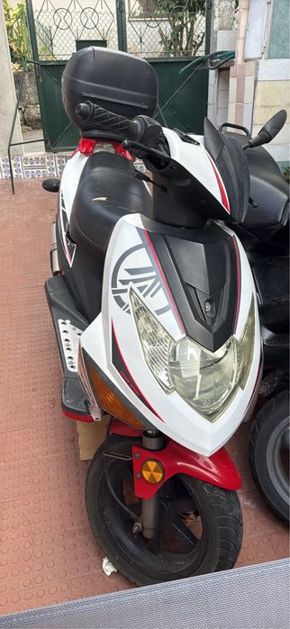 Scooter Keeway RY6