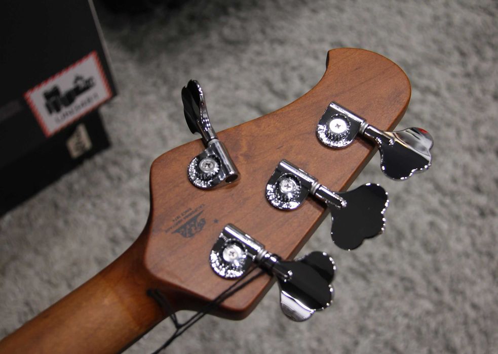 Gitara basowa Music Man StingRay 4 Translucent Orange - nowa / gwarancja