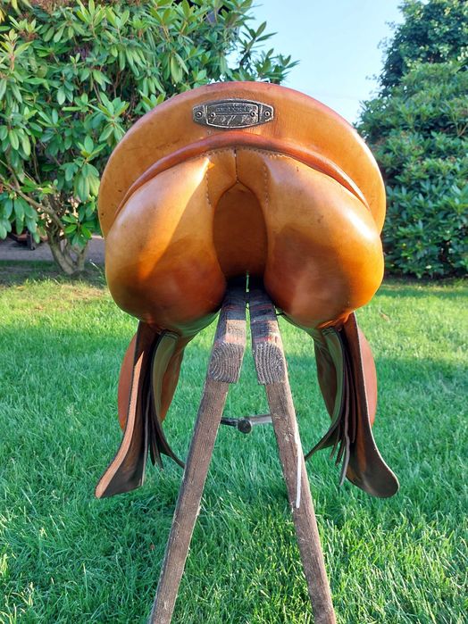 Wszechstronne siodło Stübben stan idealny + GRATIS!