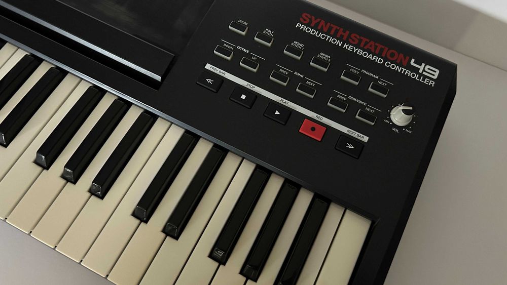 Klawiatura sterująca midi AKAI SynthStation 49 - OKAZJA