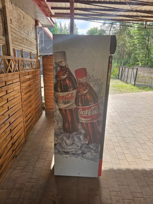 Lodówka Coca-Cola Frigorex FV650 627L – witryna chłodnicza – piękny stan