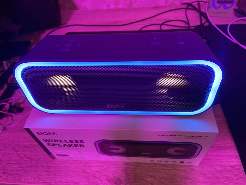 Блютуз колонка DOSS SoundBox Pro+