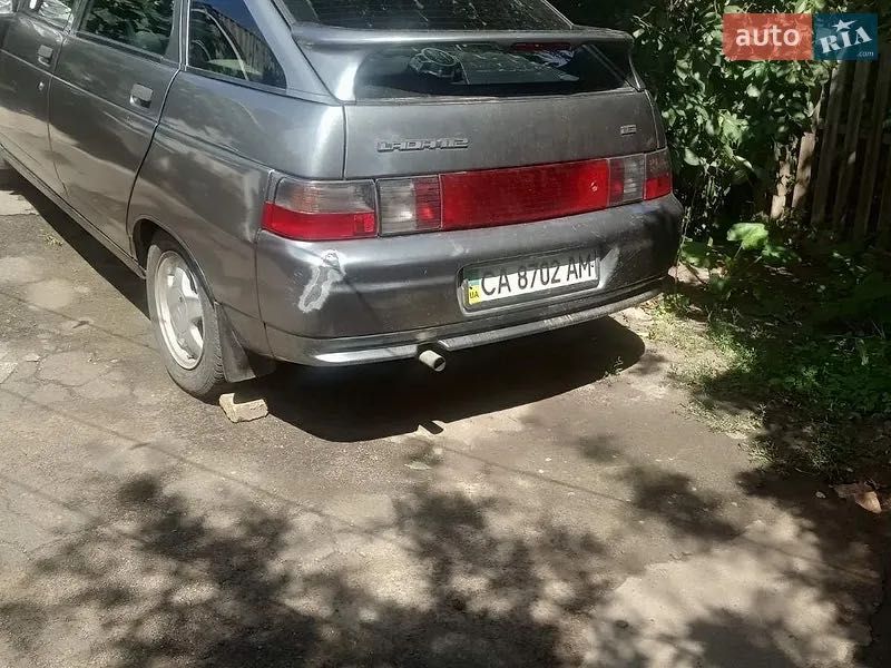 Автомобіль ВАЗ 2112 бензин